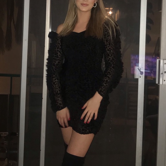 🖤Dress🖤 - Picture 5 of 6